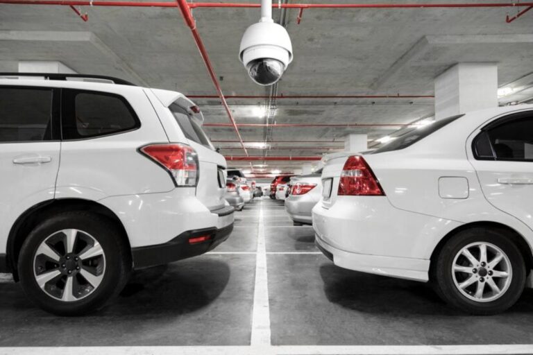 Vrei să îmbunătăţeşti parcarea firmei tale? Iată care sunt avantajele unui sistem automat de parcare modern şi eficient!