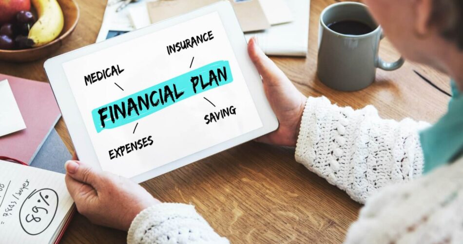 Importanța educației financiare în viața de adult: Cum să îți clădești propria putere financiară?
