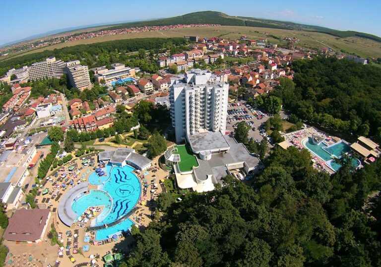 Băile Felix – Oază de relaxare și tratamente balneare