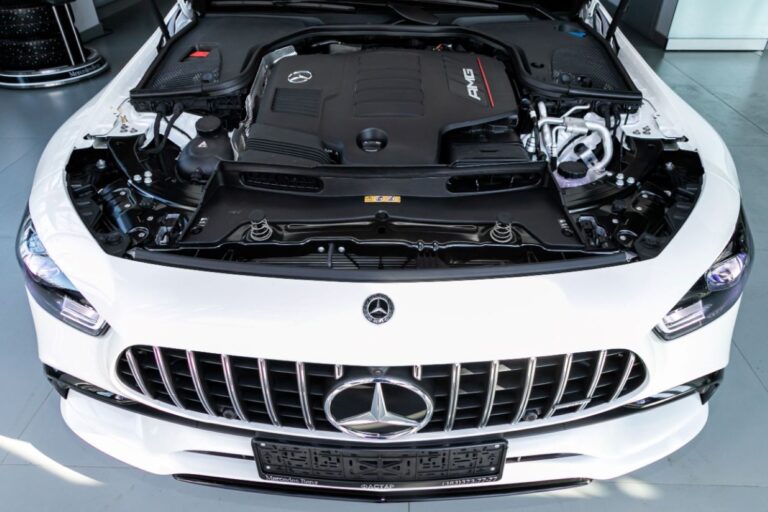 Cum să recunoști piesele de origine Mercedes-Benz?