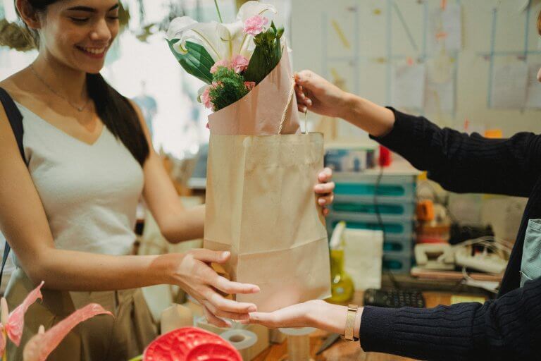 GiftIdea.ro recomandă: Cadouri care aduc recunoștință și loialitate în echipă