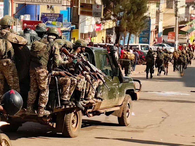 HRW: The M23 rebels have killed at least 140 civilians in eastern DR Congo, despite the peace process.