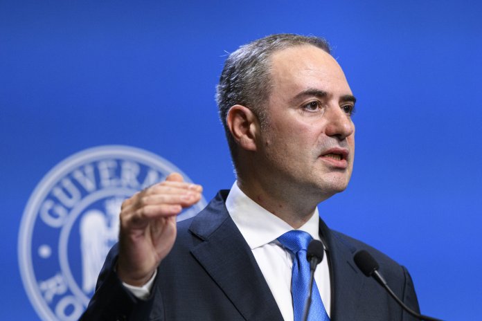 Semnificația diminuării deficitului bugetar în România: clarificările ministrului Finanțelor