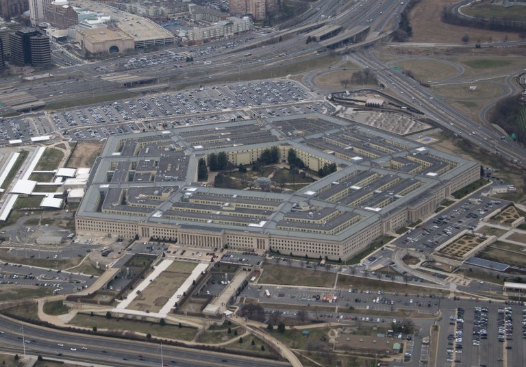 Trump sugerează redenumirea Departamentului Apărării pentru a evidenția dimensiunile ofensive