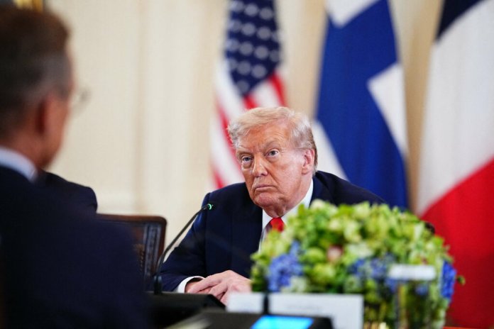 Ziua 1.276 a conflictului din Ucraina: Directorul serviciilor de informații al lui Trump a suspendat schimbul de date referitoare la negocierile de pace între Rusia și Ucraina / Putin solicită Ucrainei să abandoneze Donbasul, să nu devină membră NATO și să nu permită desfășurarea de trupe occidentale.