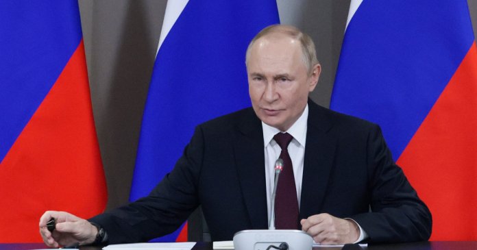 Ce este în spatele atitudinii hotărâte a lui Putin referitoare la conflictul din Ucraina (BBC)
