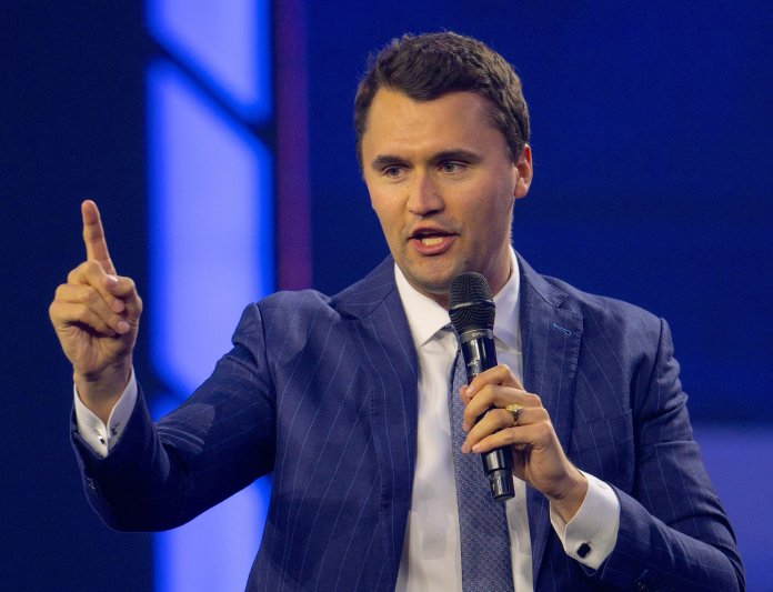 Charlie Kirk, liderul și personalitatea de influență din mișcarea MAGA susținută de Trump, a fost ucis prin împușcare.