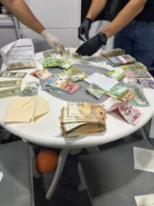 Directorul Spitalului de Urgență Municipal Caransebeș, arestat pentru luare de mită: 250.000 de lei pentru un contract avantajat