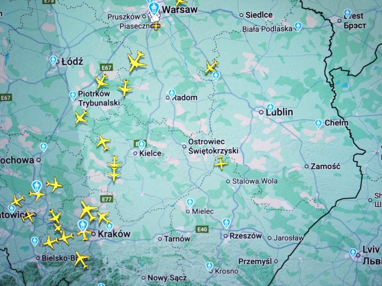 Forțele armate germane au monitorizat pe radar dronele care au pătruns în Polonia, având ca țintă un hub militar strategic.