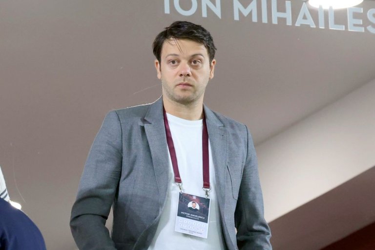 În urma meciului Petrolul – Rapid, Angelescu denunță: „Au fost aruncate sticle, au fost adresate injurii” » Un jucător titular, indisponibil 5 săptămâni