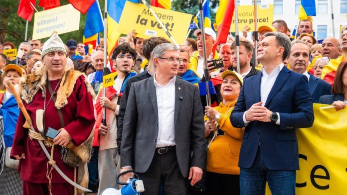 Partidul Acțiune și Solidaritate condus de Maia Sandu obține o nouă majoritate în Parlament