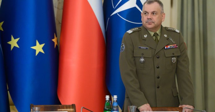 „Rusia nu este suficient de puternică în acest moment” pentru a lansa un atac asupra unei țări NATO, declară conducătorul forțelor armate poloneze