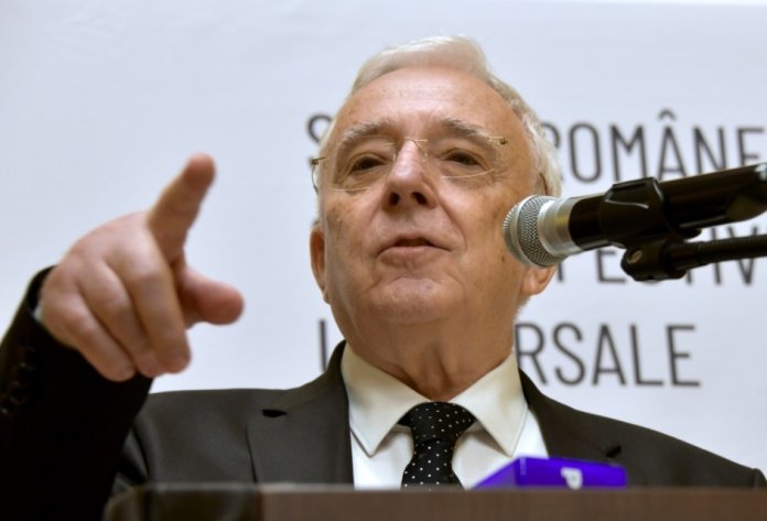 „Rușii ne vor sfârși, ne vor opri plățile în trei zile.” Mugur Isărescu despre pericolele unui euro digital