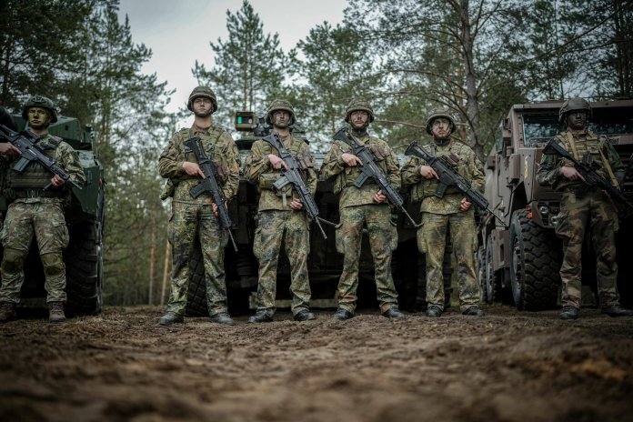 Statele Unite vor diminua programele de asistență militară pentru țările NATO aflate în vecinătatea Rusiei