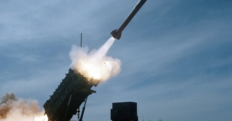 SUA suspendă comercializarea de armament către Europa, inclusiv sisteme Patriot și defensive: Pericole strategice și politice