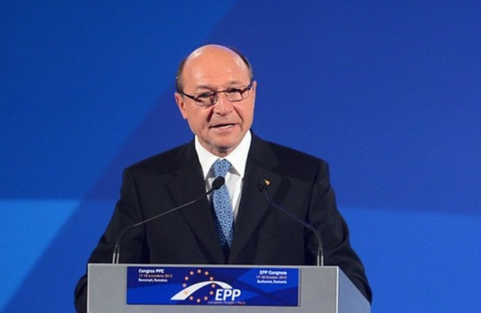 Traian Băsescu examinează alianța și descrie cum România suferă pierderi: Ce apreciază și ce nu îi este pe plac la Ilie Bolojan