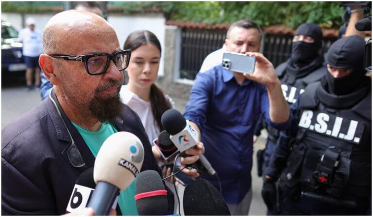 Cristian Popescu Piedone a fost deferit justiției pentru informarea unui hotel din Sinaia în legătură cu un control ANPC.