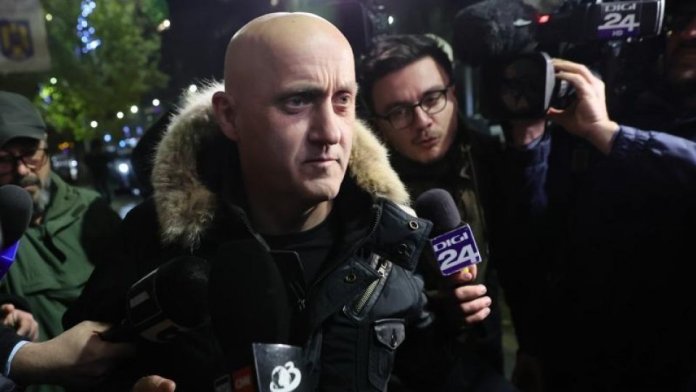 Horațiu Potra, soldatul mercenar, va fi trimis rapid înapoi în România în cazul în care nu va contesta extradarea din Dubai Horațiu Potra, soldatul mercenar, va fi trimis rapid înapoi în România în cazul în care nu va contesta extradarea din Dubai