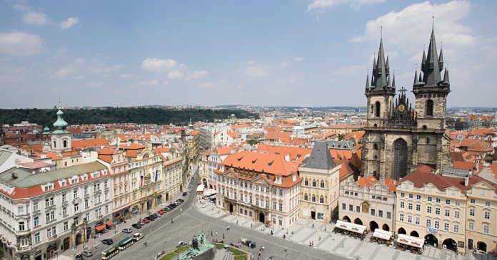 „Modelul românesc” în Cehia: Putin și tactica sa de a influența puterea politică din Praga