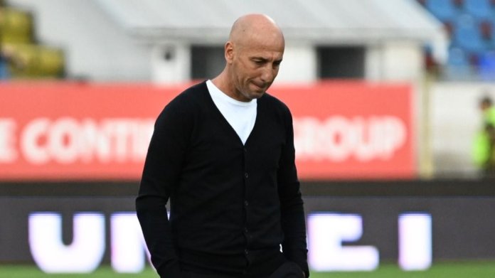 Tensiuni în Miercurea Ciuc Tensiuni în Miercurea Ciuc. Robert Ilyeș răspunde scandărilor xenofobe: