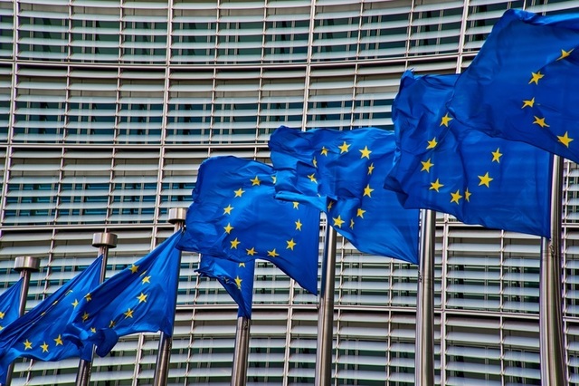 UE întârzie blocarea activelor rusești destinate finanțării Kievului