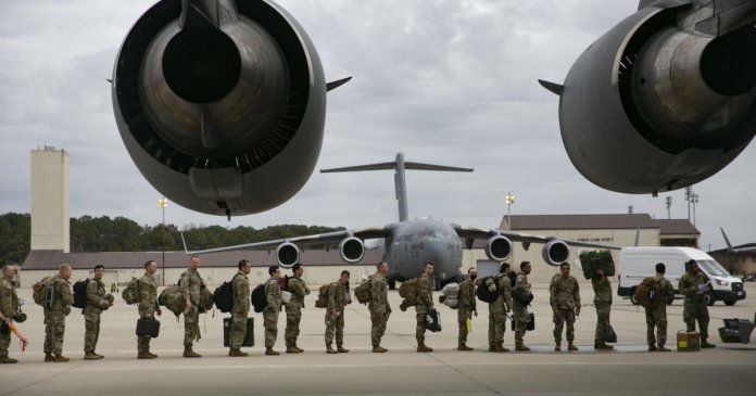 Foștii militari americani condamnă hotărârea lui Trump de a retrage forțe din România și alte națiuni de la frontiera cu Rusia: „Mesaj devastator”