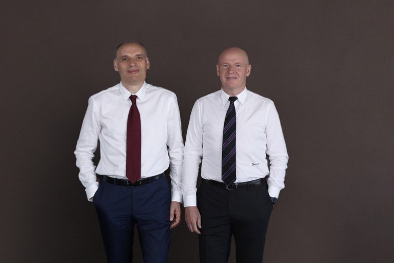 Frații Pavăl: De la un magazin de 16 mp la imperiul Dedeman și intenții pentru achiziționarea Carrefour