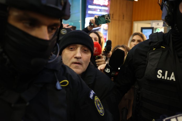 „Îl sprijin pe președintele Georgescu”: Primele cuvinte ale lui Horațiu Potra la revenirea în țară sub escortă