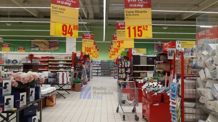 Tradiționalele majorări de prețuri determinate de venirea sărbătorilor de iarnă se apropie