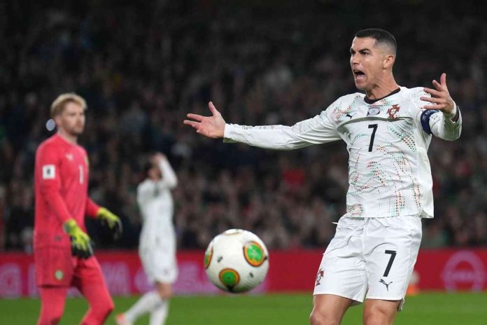 VIDEO! Cristiano Ronaldo, scos din joc în partida în care a stabilit un nou record