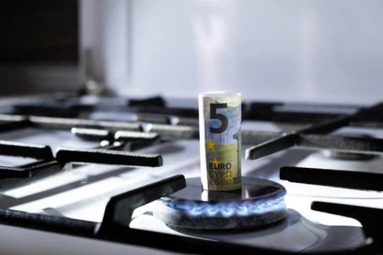 Statul nu se ocupă de deschiderea pieței pentru gaze, ceea ce duce la creșteri de prețuri și riscuri de criză artificială – asociație Statul nu se ocupă de deschiderea pieței pentru gaze, ceea ce duce la creșteri de prețuri și riscuri de criză artificială – asociație