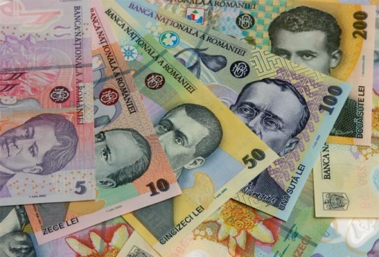 Analiză: Moneda națională sub constrângere în 2026 – estimare de 5,25 lei/euro și expansiune economică limitată