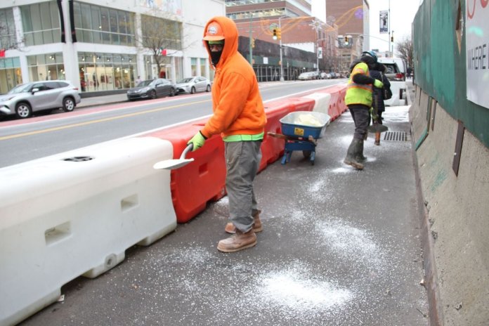 Statele Unite se îndreaptă către o recesiune, cu disponibilizări semnificative, atenționează un economist de marcă.