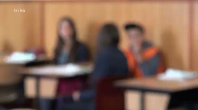 Studiu: 75% din români nu pot acoperi costuri neașteptate și recurg la împrumuturi de la familie sau contractează rate