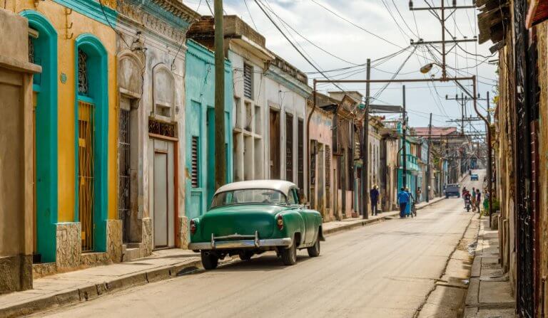 „Sub presiune”. În Cuba, cetățenii au activat „modul de existență”. Presiunile din partea Statelor Unite și majorarea prețurilor au provocat o criză profundă