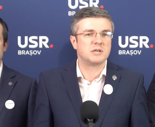 Ministrul Economiei: Soluționarea companiilor de stat nu se realizează instantaneu. Reducerile semnificative nu constituie o soluție.