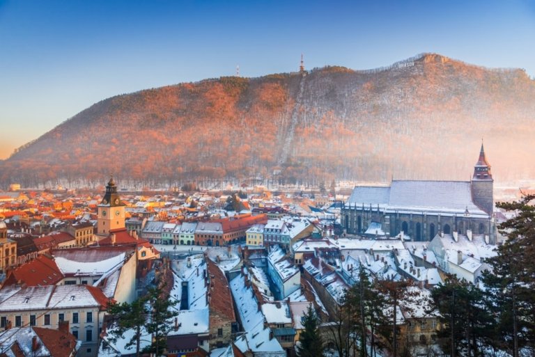 Un francez care locuiește în Brașov de cinci ani plănuiește să revină în patria sa din cauza cheltuielilor. „În trecut era extrem de comod”