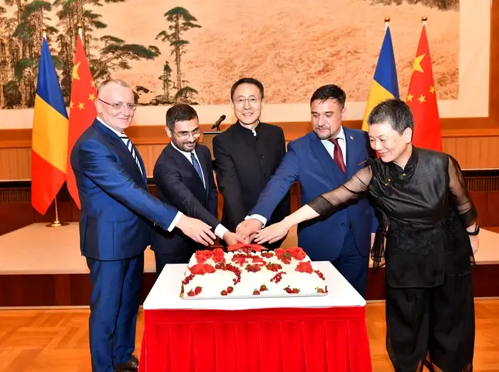 De ce România întâmpină dificultăți în relația economică cu China: „Acolo se află un sistem de producție la prețuri reduse, similar unui lagăr de concentrare”