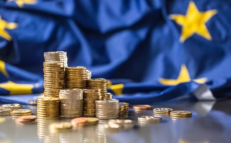FAZ: Euro reaprinde strategiile politice în estul Europei