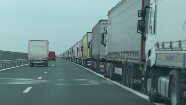 Industria capabilă să diminueze deficitul comercial al României. Ce exportăm în mod insuficient: „Este clar că putem realiza mult mai multe”