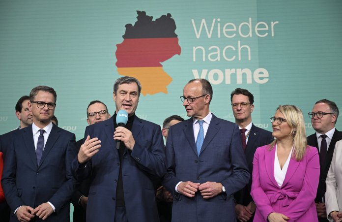 Un lider german sugerează angajaților să presteze o oră în plus pe săptămână pentru revitalizarea economiei