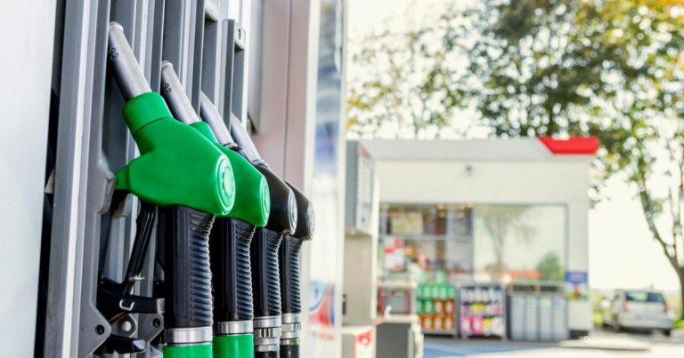 Motorina ar putea ajunge aproape la 10 lei pe litru în România. Ce anticipări au analiștii în legătură cu creșterile de preț și…