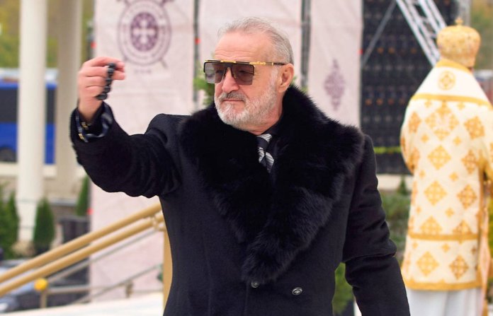 Gigi Becali a obținut validarea de la Mirel Rădoi: „De cine îți este mai mult rușine?!”