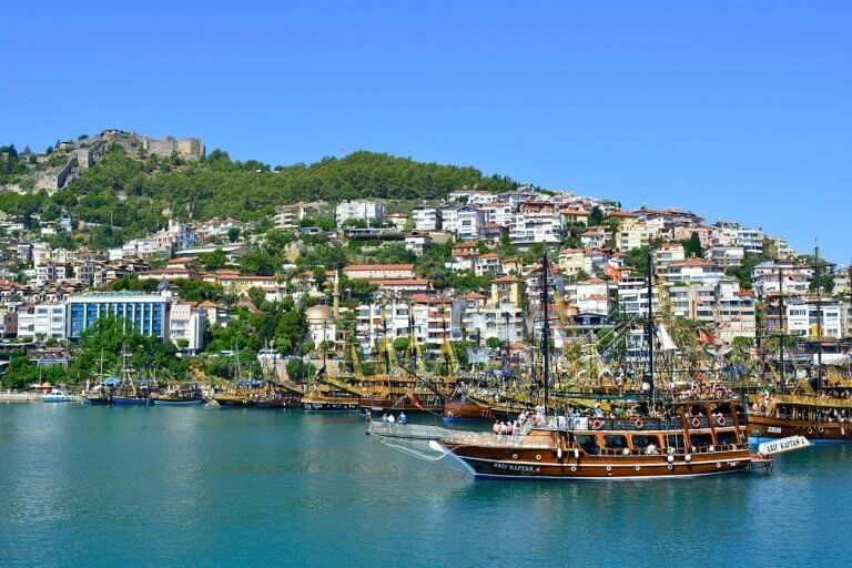 Oferte Alanya all inclusive: De ce Riviera Turcă rămâne în topul preferințelor pentru ofertele de vacanță