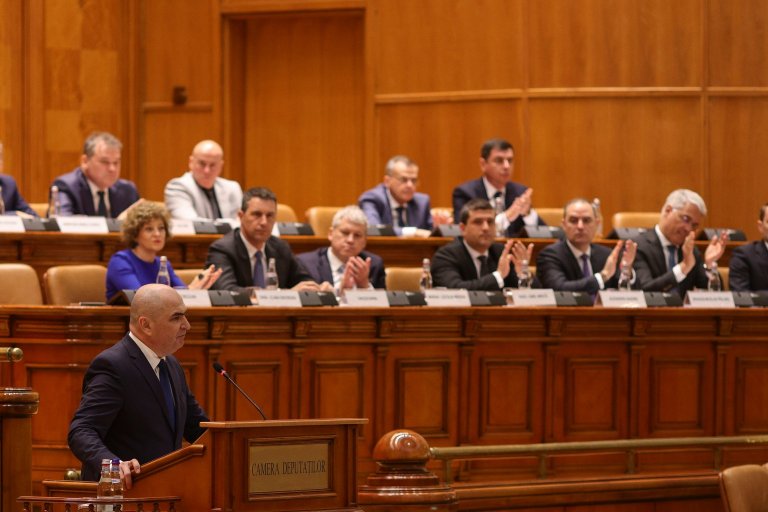 Partid mic din Parlament declară susținerea pentru PSD-AUR în a obține voturile necesare pentru moțiunea îndreptată împotriva lui Bolojan