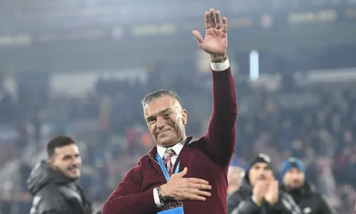 Rapid - CFR Cluj Live Text Online, ora 20:30, etapa a 7-a din play-off-ul Superligii. Un derby feroviar crucial în Giulești! Posibilele componente.