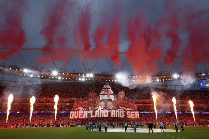 Scenografie istorică la Arsenal - Atletico Madrid, semifinalele Ligii Campionilor