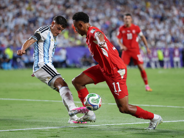 Argentina - Elveția 1-1, ÎN PREZENT, digisport.ro, în sferturi la Campionatul Mondial 2026. Cartonaș roșu pentru Embolo.