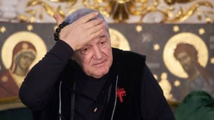 Gigi Becali a intervenit în direct după FCSB - Auda, anunțând despre Târnovanu: 