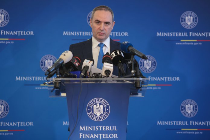 După hotărârea Fitch, ministrul Finanțelor accentuează „aspectul cel mai delicat” al raportului.